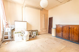 .- click for photo gallery